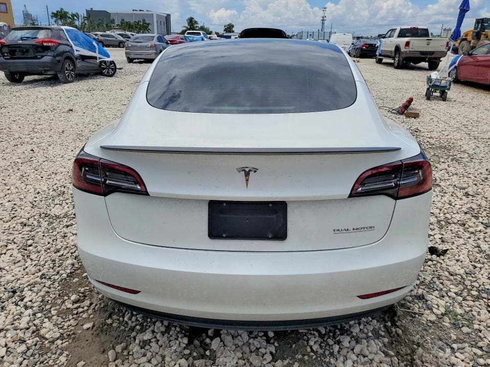 2023 TESLA MODEL 3 6