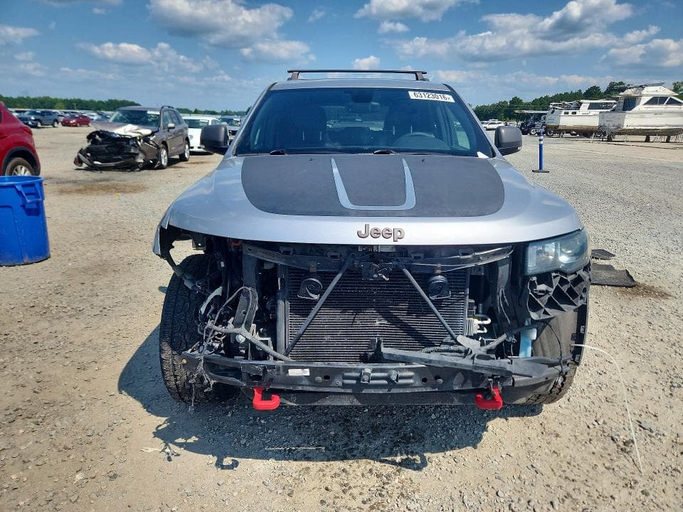 2017 JEEP GRAND CHEROKEE TRAILHAWK 5