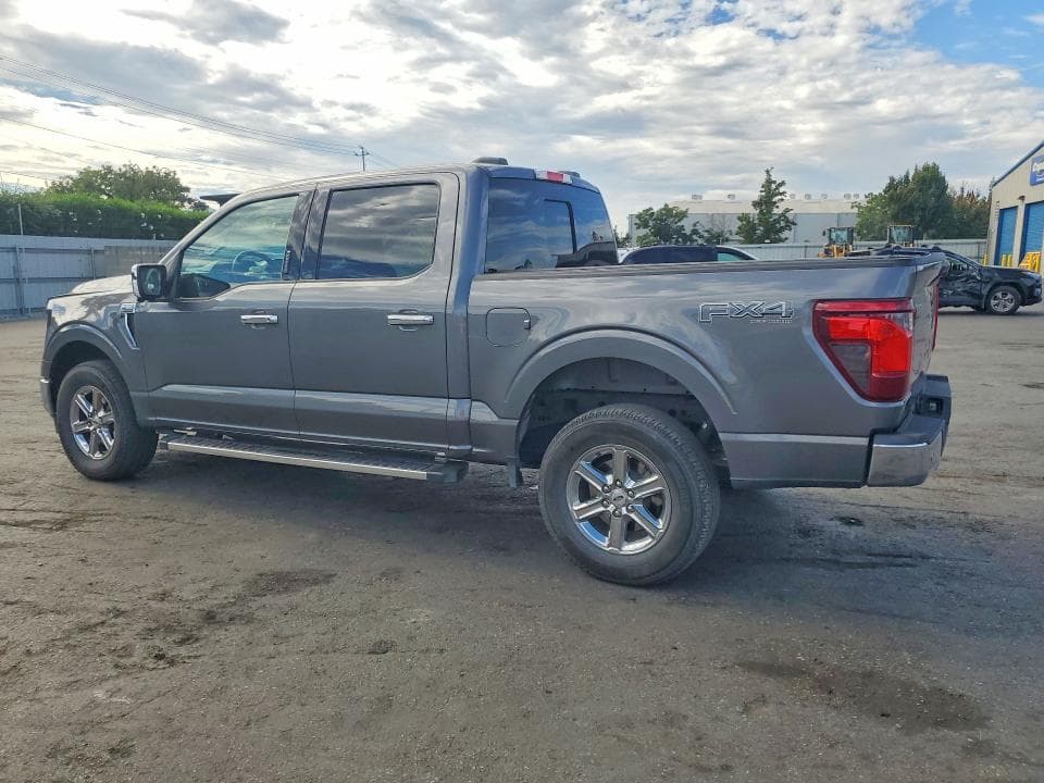 2024 FORD F150 XLT 2