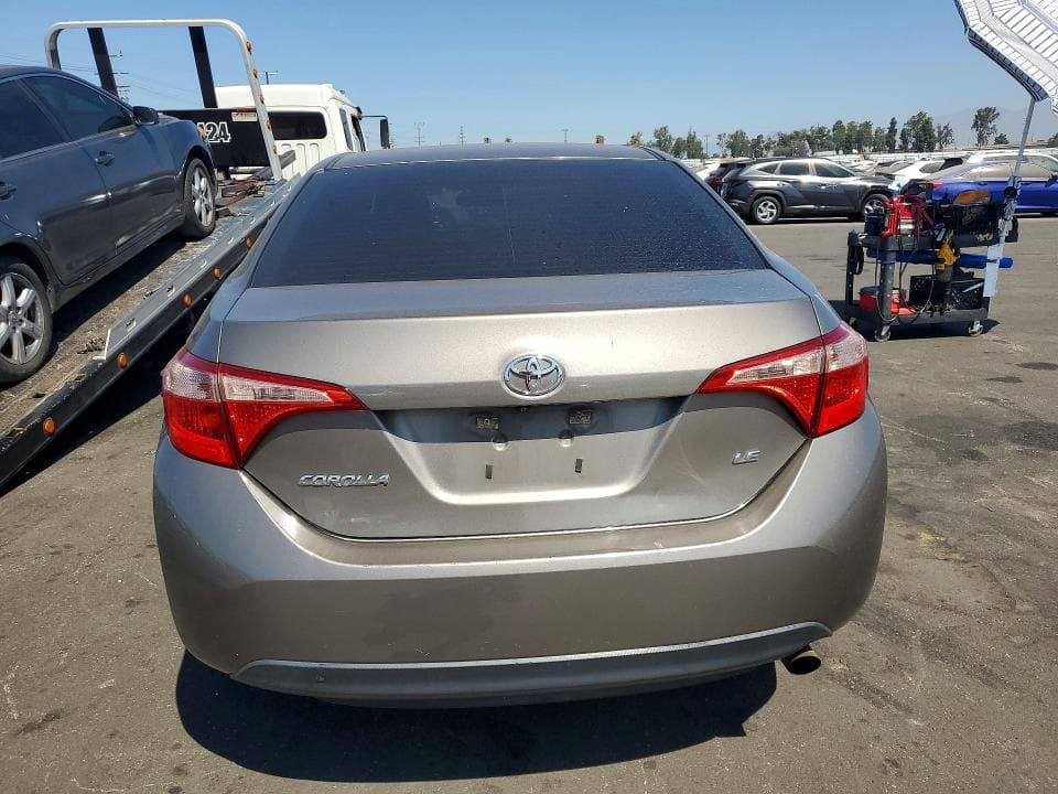 2017 TOYOTA COROLLA LE 6