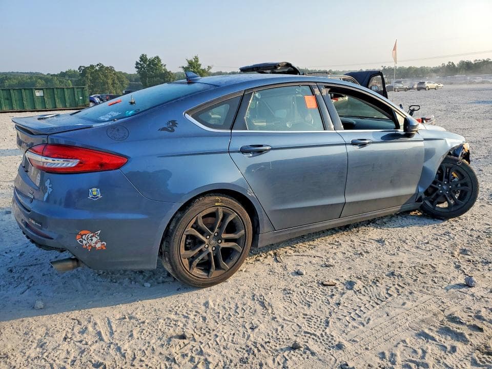 2019 FORD FUSION SE 3