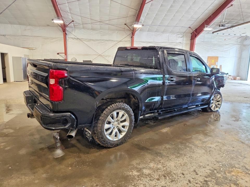 2023 CHEVROLET SILVERADO K1500 CUSTOM 3