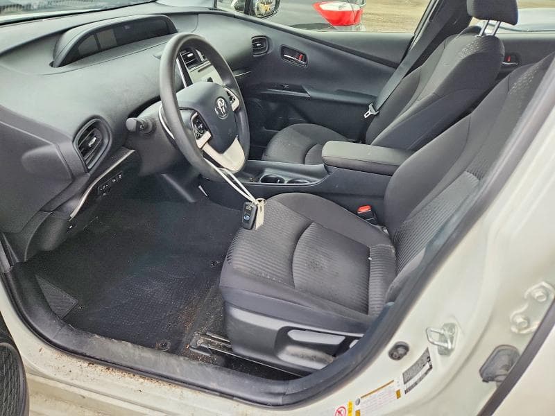 2018 TOYOTA PRIUS TWO 7