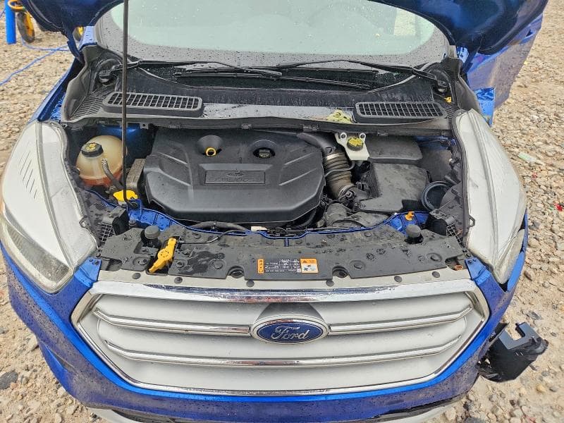 2017 FORD ESCAPE SE 11