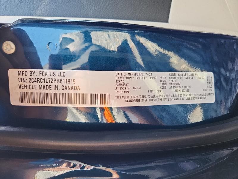 2023 CHRYSLER PACIFICA HYBRID TOURING L 13