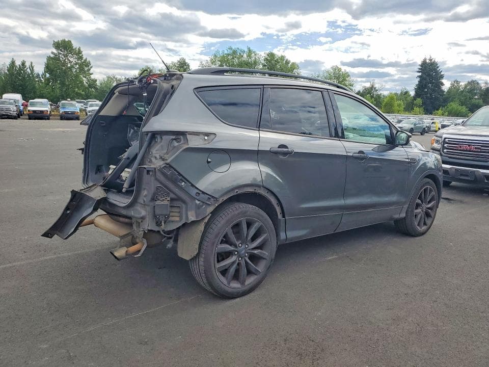 2017 FORD ESCAPE TITANIUM 3