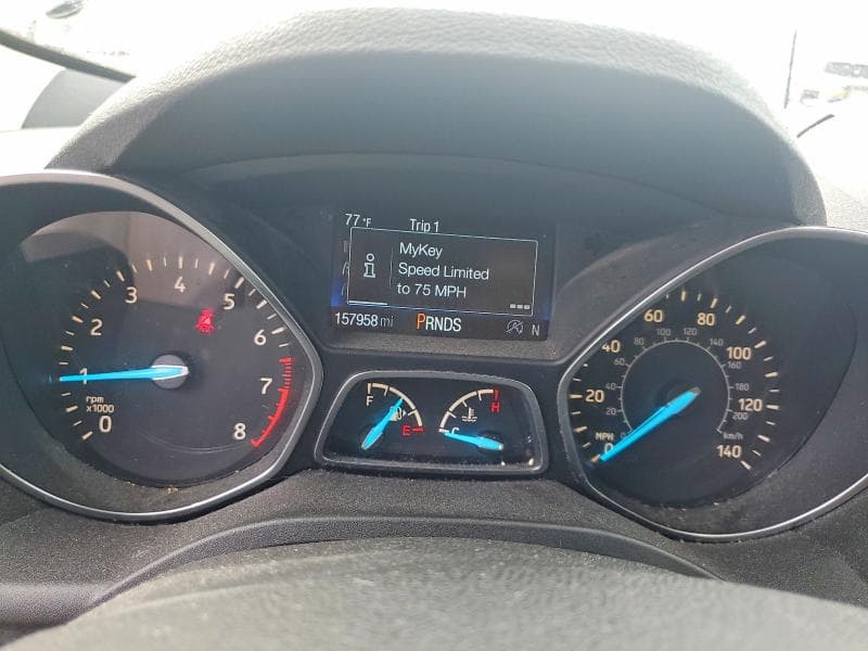 2017 FORD ESCAPE SE 9