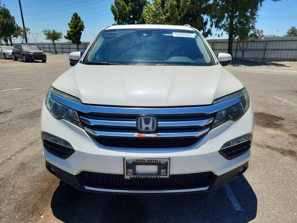 2018 HONDA PILOT TOURING 5