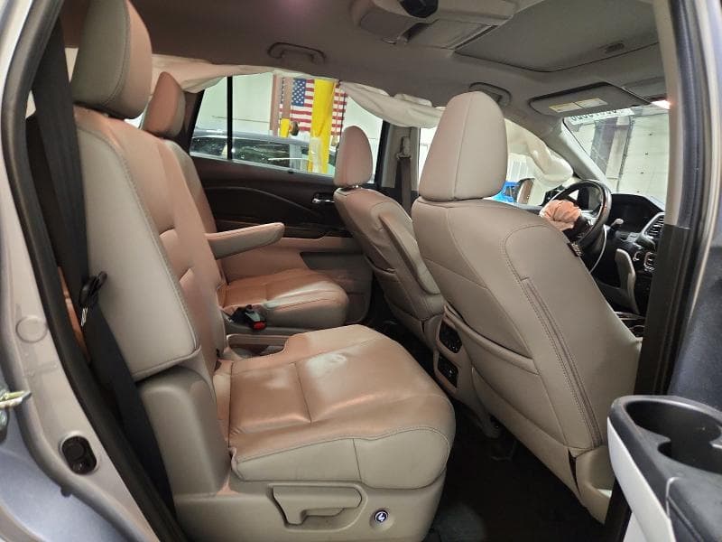 2020 HONDA PILOT TOURING 11