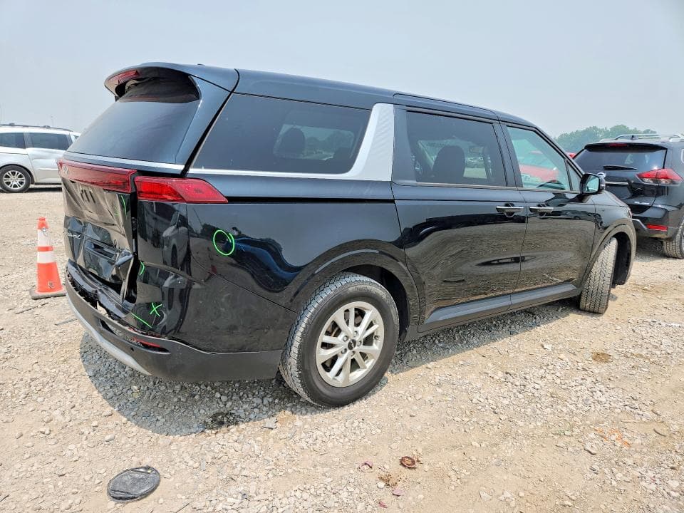 2022 KIA CARNIVAL LX 3