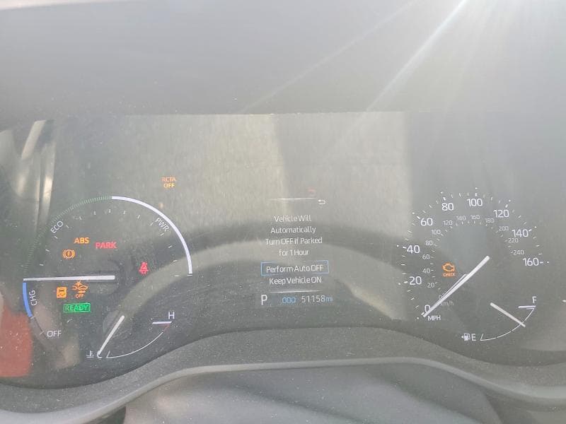 2021 TOYOTA SIENNA LE 9