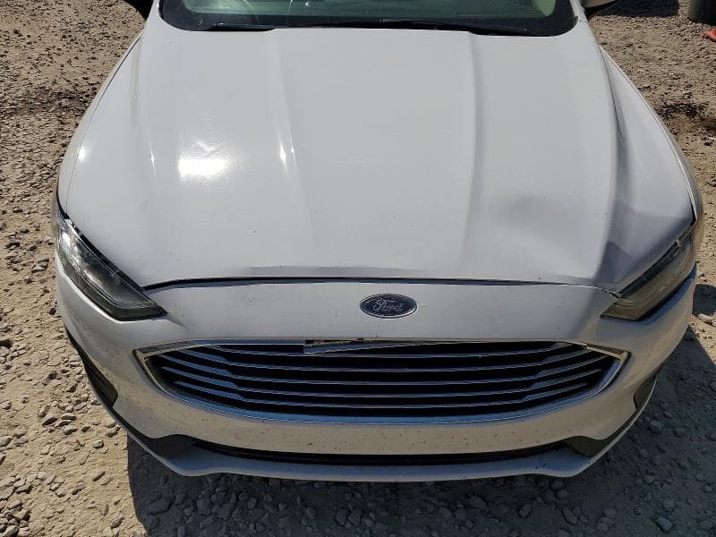 2020 FORD FUSION SE 11