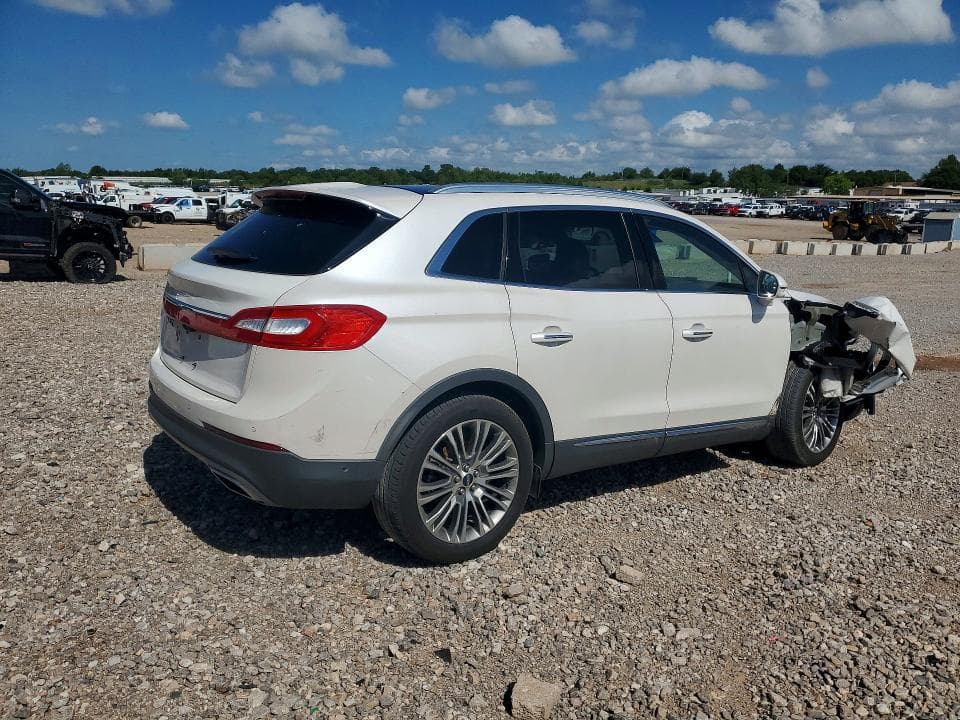 2017 LINCOLN MKX RESERVE 3
