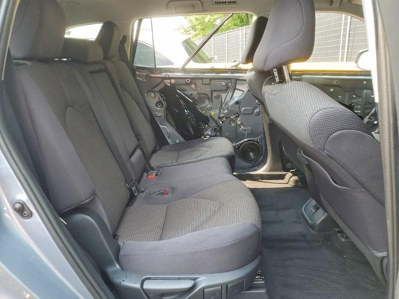 2022 TOYOTA HIGHLANDER LE 11
