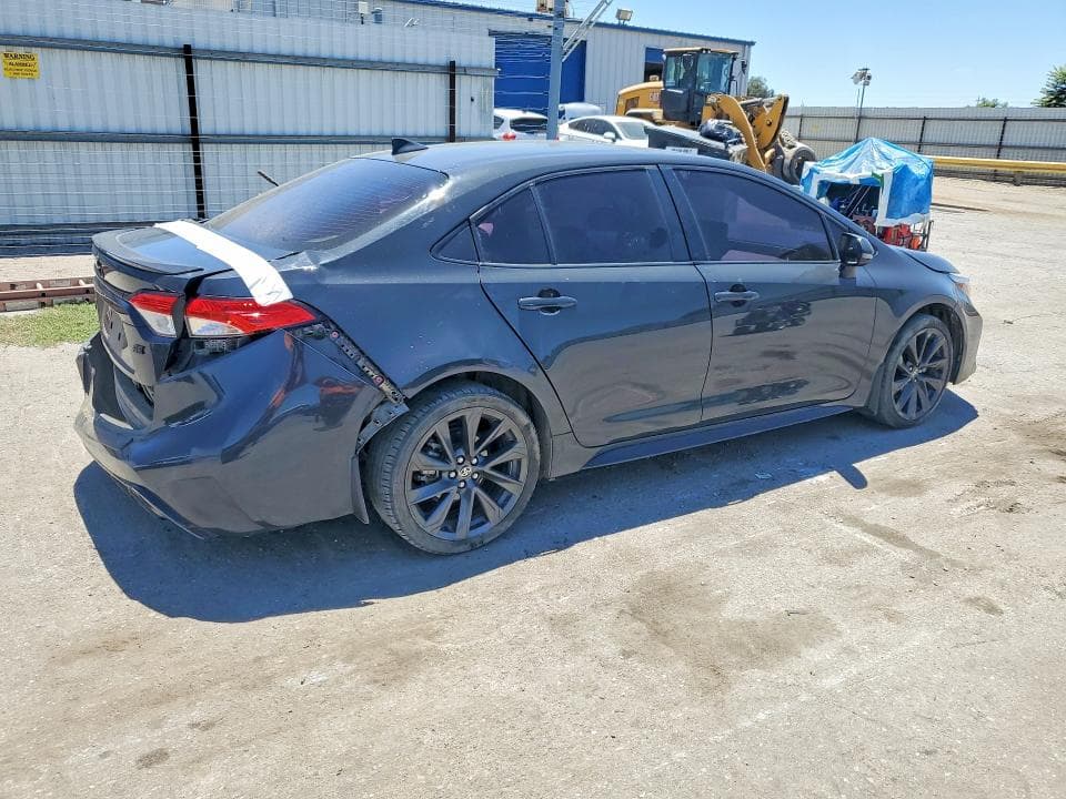 2023 TOYOTA COROLLA SE 3