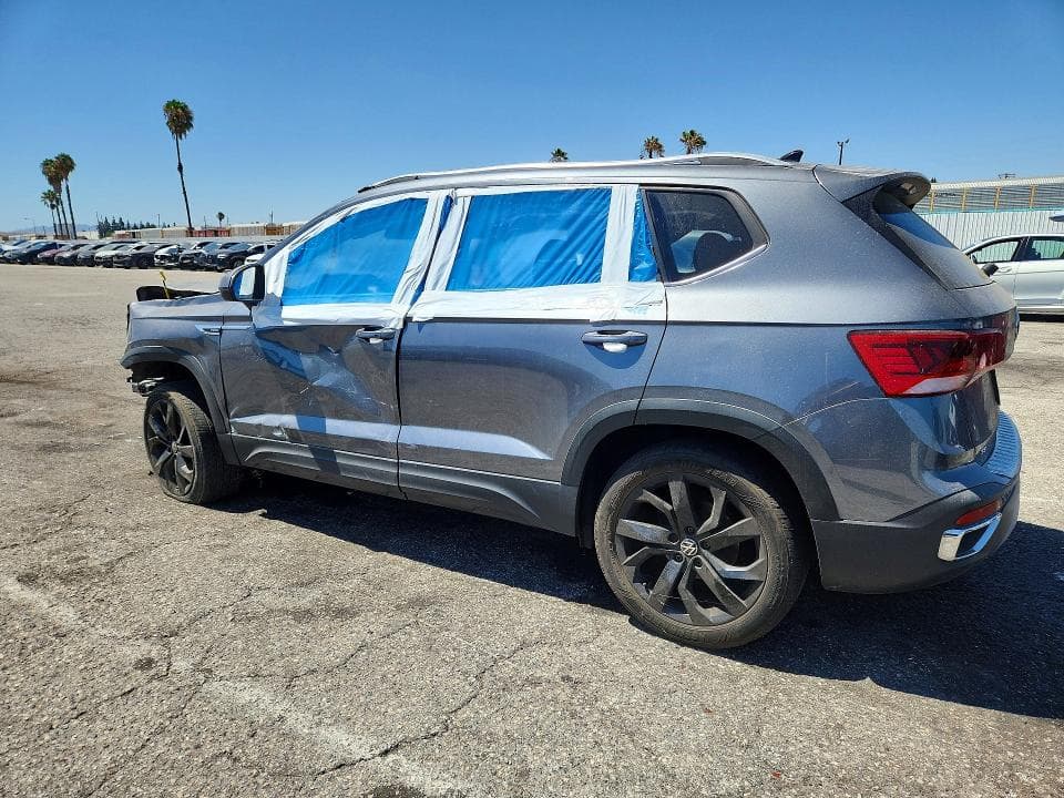 2022 VOLKSWAGEN TAOS SE 2