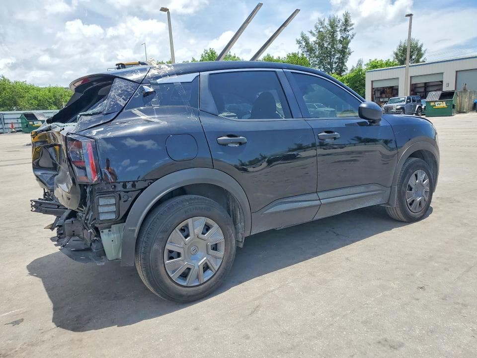 2025 NISSAN KICKS S 3