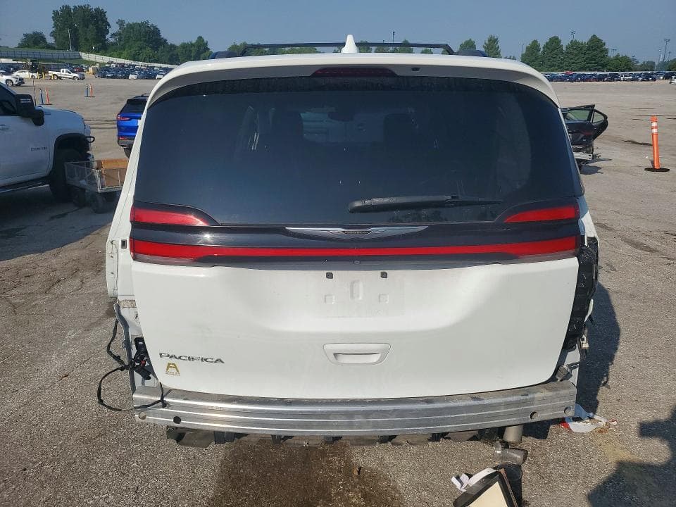 2022 CHRYSLER PACIFICA TOURING L 6