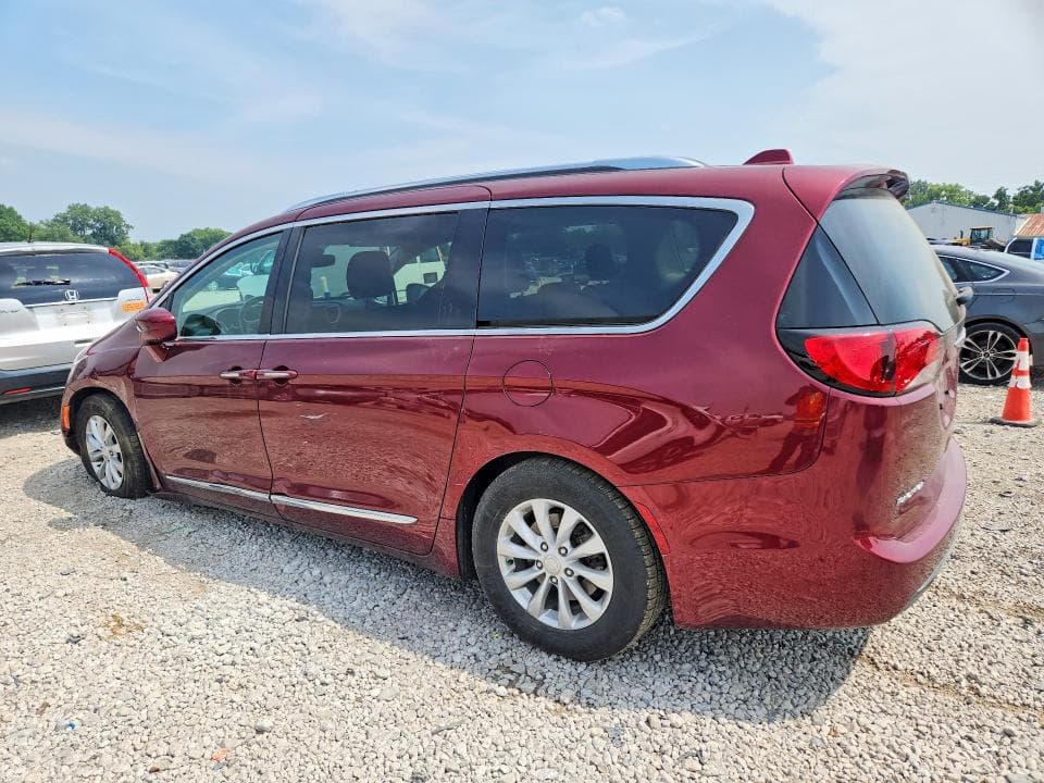 2019 CHRYSLER PACIFICA TOURING L 2