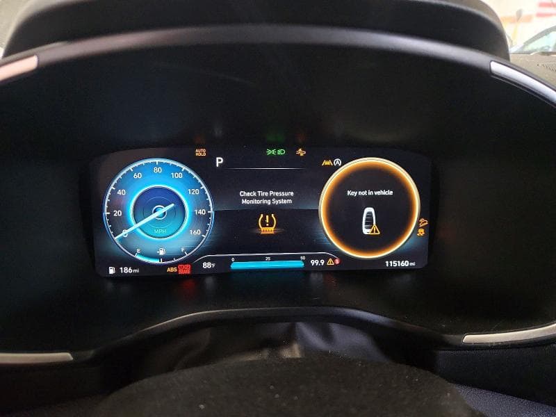2022 HYUNDAI SANTA FE SEL 9