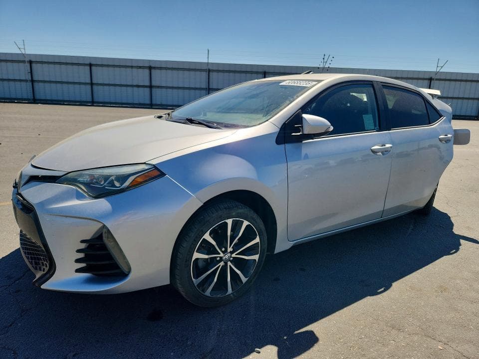 2018 TOYOTA COROLLA SE - 1
