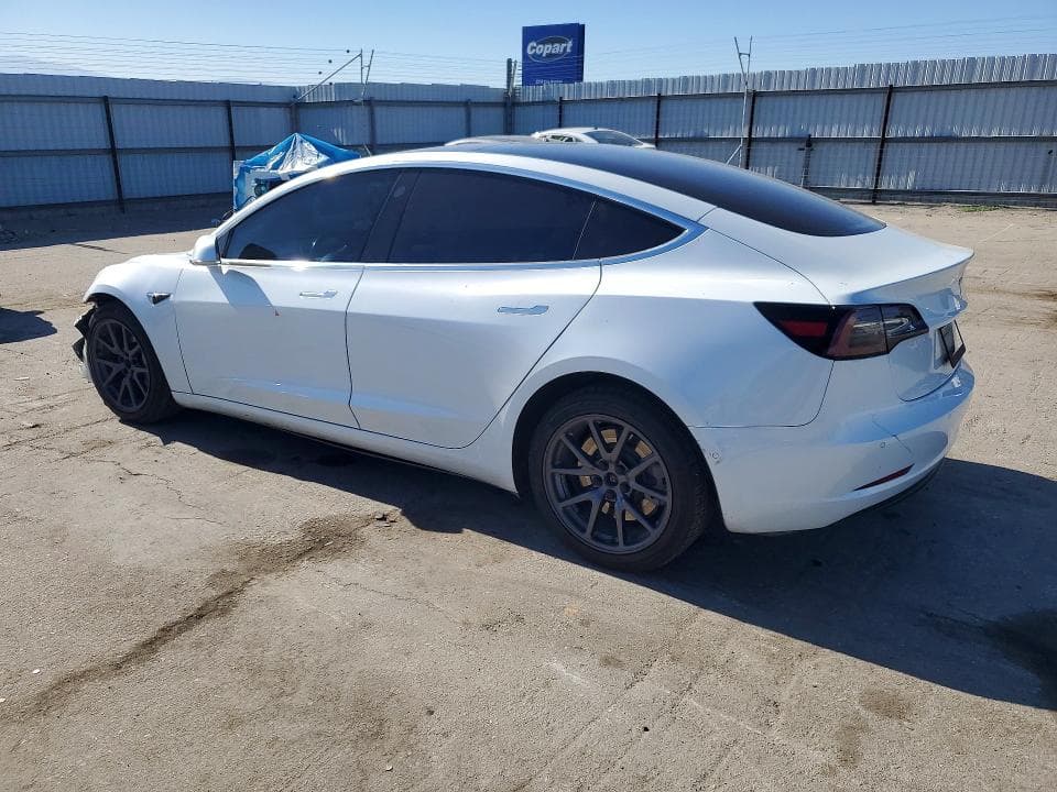 2018 TESLA MODEL 3 2
