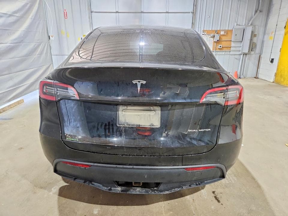 2021 TESLA MODEL Y 6