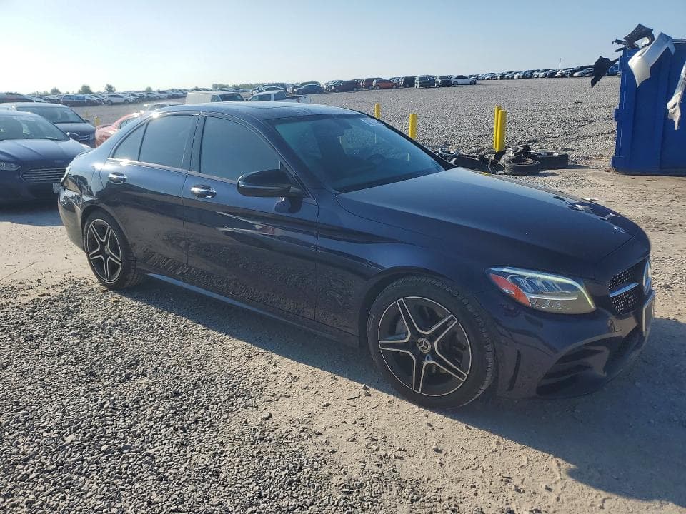 2020 MERCEDES-BENZ C 300 4