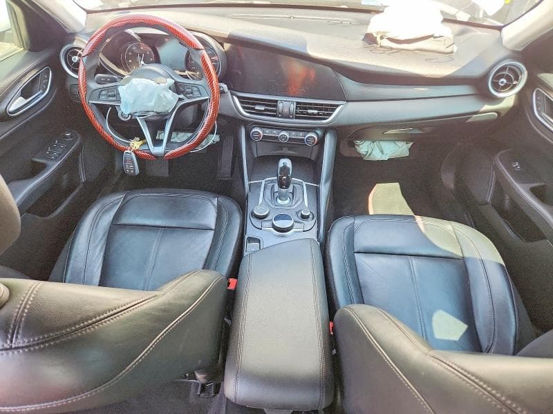 2017 ALFA ROMEO GIULIA 8