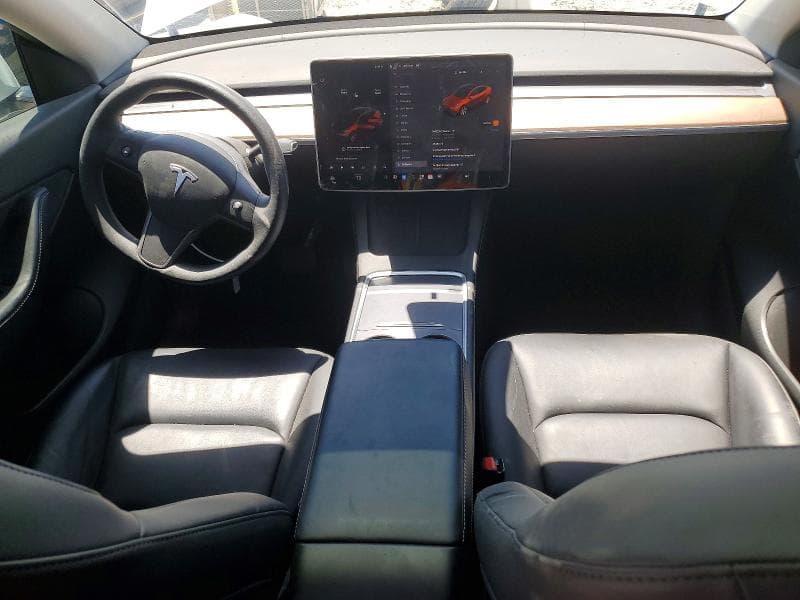 2022 TESLA MODEL Y 8