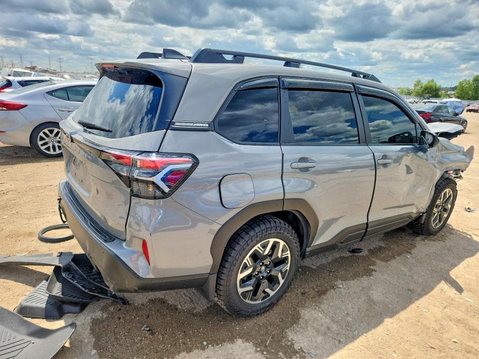 2025 SUBARU FORESTER PREMIUM 3