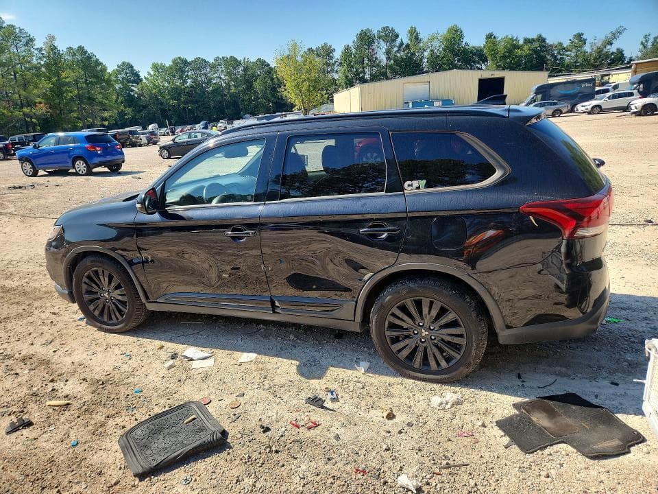 2020 MITSUBISHI OUTLANDER SE 2