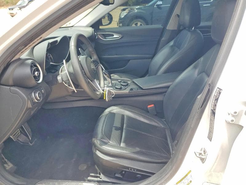 2019 ALFA ROMEO GIULIA 7