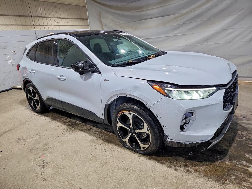 2025 FORD ESCAPE ST LINE SELECT 4