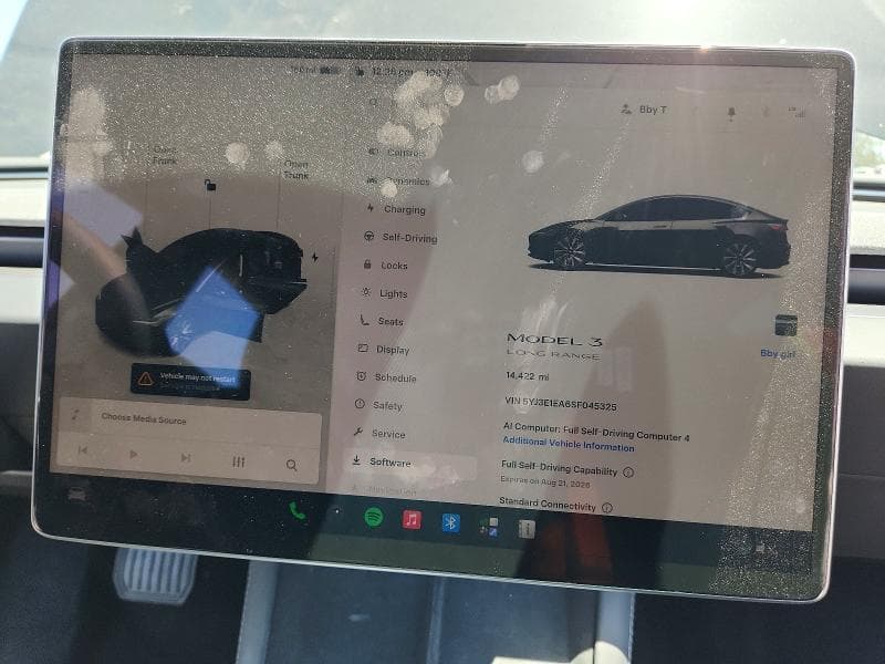 2025 TESLA MODEL 3 9