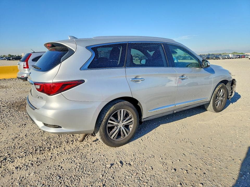 2020 INFINITI QX60 LUXE 3
