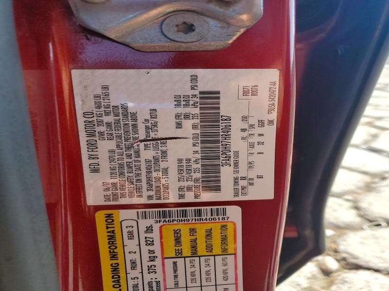 2017 FORD FUSION SE 12