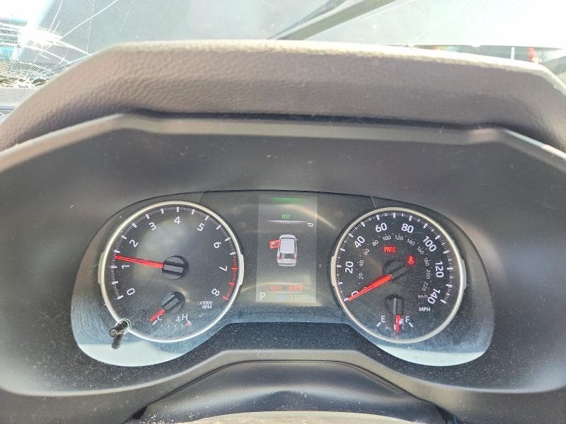 2020 TOYOTA RAV4 LE 9