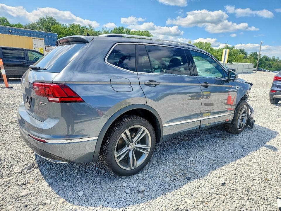 2019 VOLKSWAGEN TIGUAN SE 3