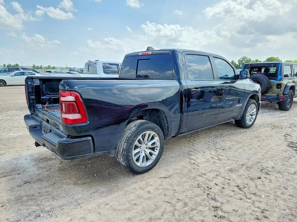 2023 RAM 1500 LARAMIE 3