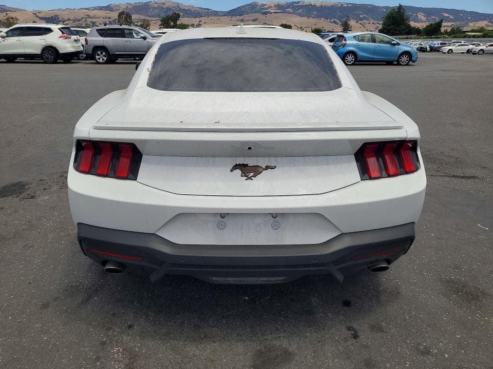 2025 FORD MUSTANG 6