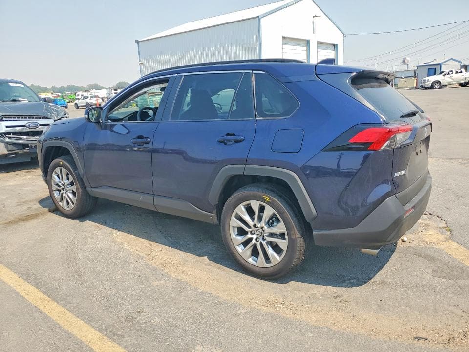 2025 TOYOTA RAV4 XLE PREMIUM 2