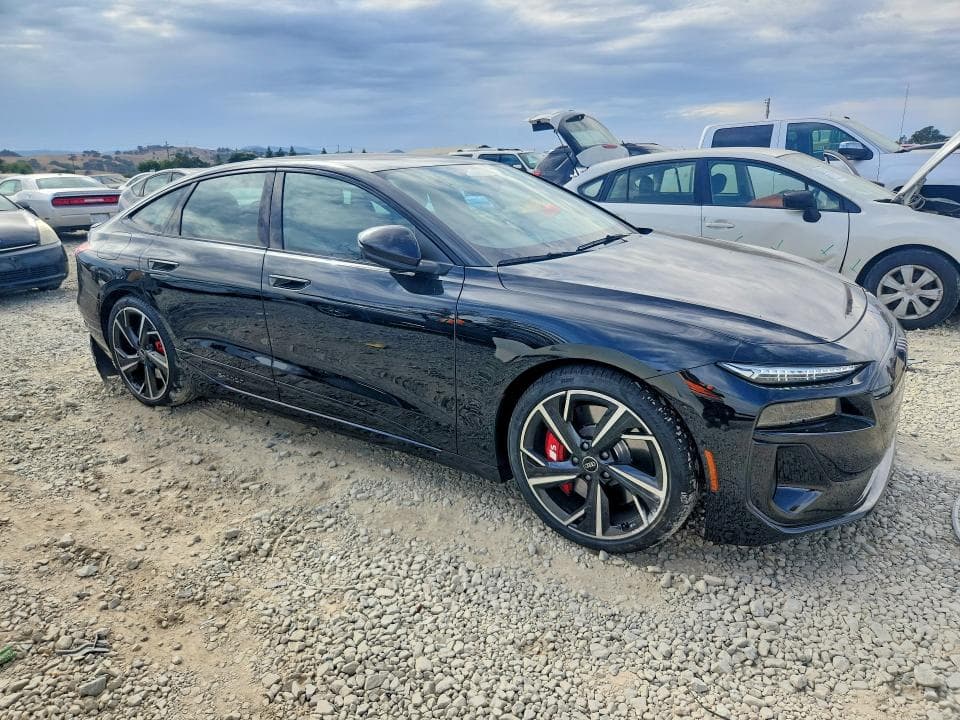 2025 AUDI S6 E-TRON PRESTIGE 4