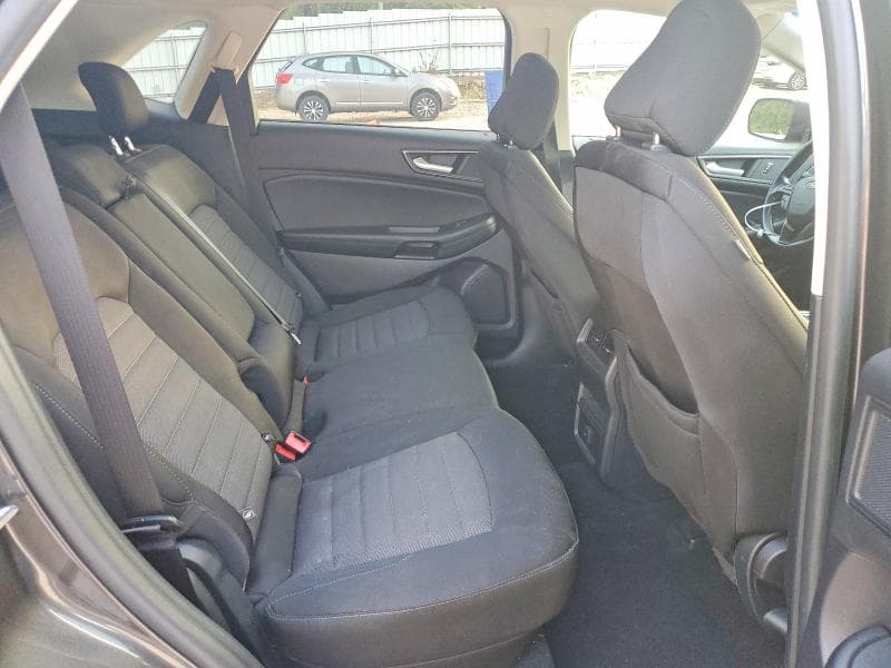 2020 FORD EDGE SE 10