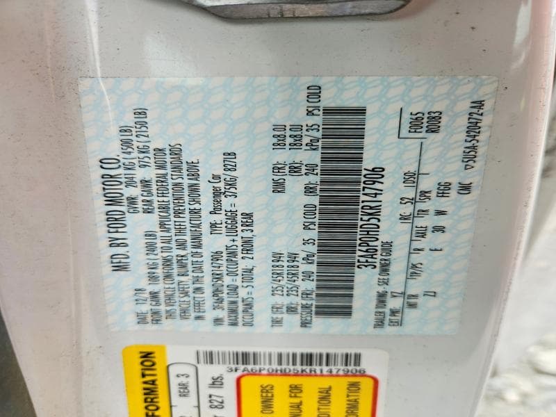 2019 FORD FUSION SE 13