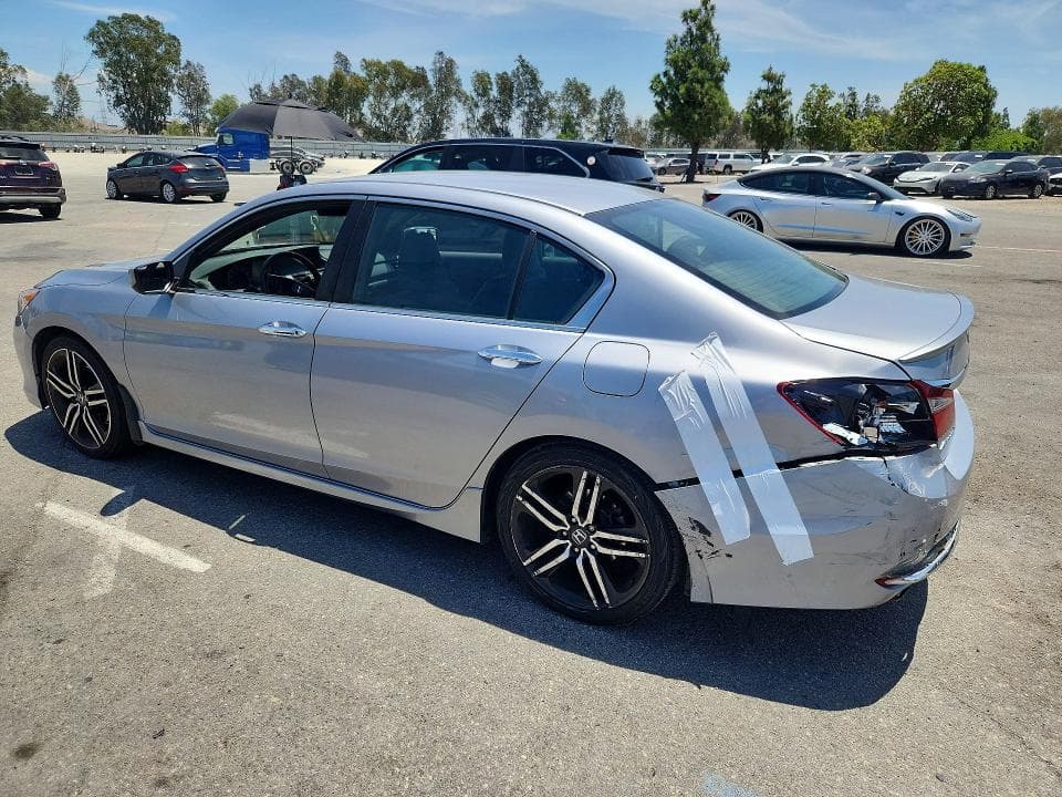 2017 HONDA ACCORD SPORT 2