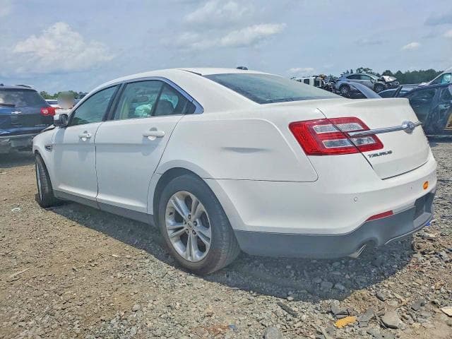 2018 FORD TAURUS SEL 2