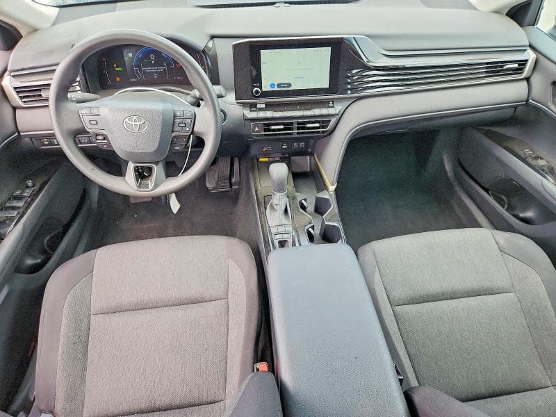 2026 TOYOTA CAMRY LE 8