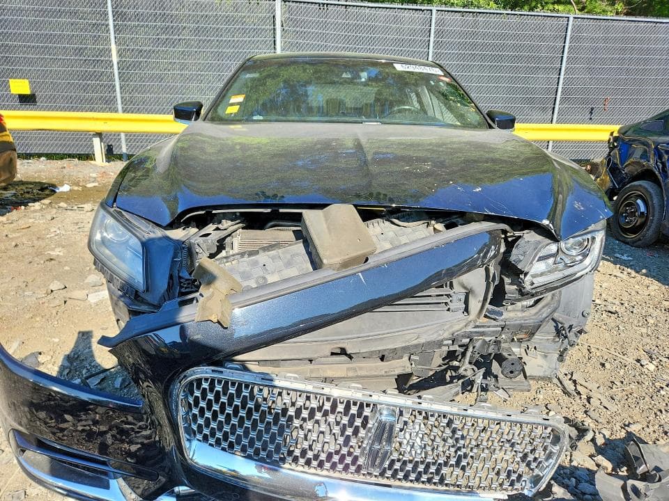 2020 LINCOLN CONTINENTAL 5