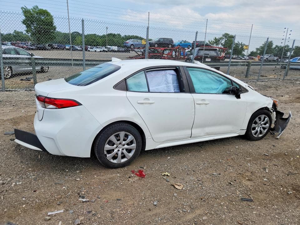 2021 TOYOTA COROLLA LE 3